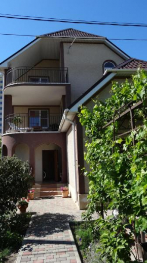 Guesthouse on Rozhdestvenskaya